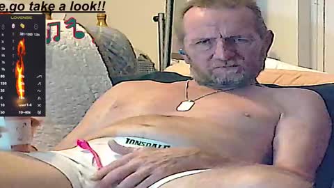 Snapshot of forexxxx_man chatting on 12-26-24, 03:16 doc online show from 12-26-24, 03:16