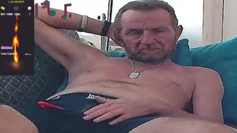 Snapshot of forexxxx_man chatting on 12-30-24, 11:26 doc online show from 12-30-24, 11:26
