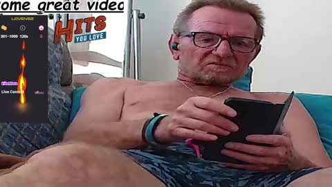 Snapshot of forexxxx_man chatting on 01-26-25, 12:11 doc online show from 01-26-25, 12:11