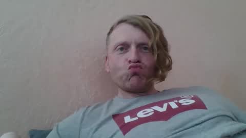 Snapshot of forgotten_lover chatting on 12-13-24, 09:46 forgotten_lover online show from 12-13-24, 09:46