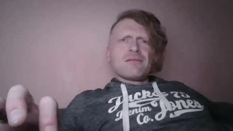 Snapshot of forgotten_lover chatting on 02-14-25, 04:09 forgotten_lover online show from 02-14-25, 04:09