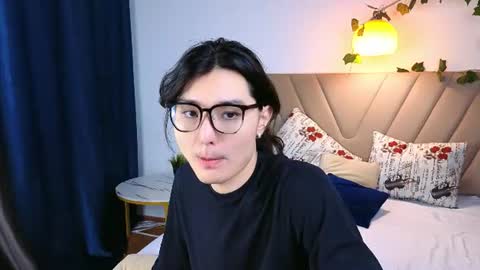 Snapshot of formoverfear chatting on 07-04-26, 09:04 Yukio online show from 07-04-26, 09:04
