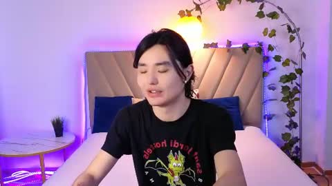 Snapshot of formoverfear chatting on 07-15-26, 05:23 Yukio online show from 07-15-26, 05:23