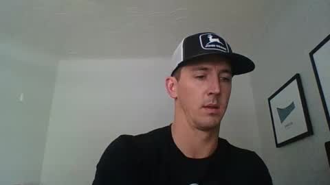 Snapshot of forthie4 chatting on 12-20-25, 06:59 Forthie4 online show from 12-20-25, 06:59