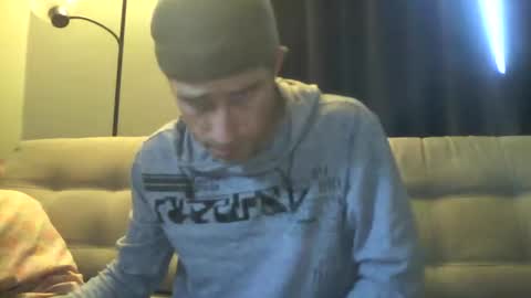 fouraide42 online show from 12-01-24, 04:29