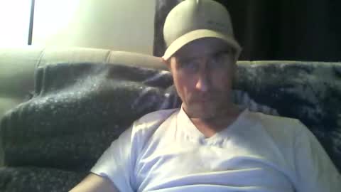 fouraide42 online show from 12-13-24, 04:11