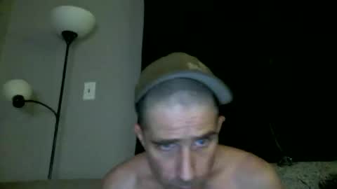 fouraide42 online show from 12-17-24, 05:51