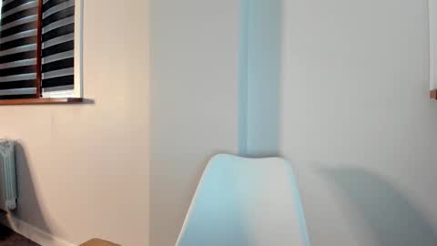 Kira online show from 10-14-25, 01:06