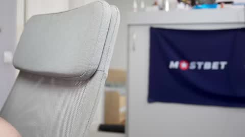 Snapshot of foxeslovefoxes chatting on 12-21-24, 12:16 CUSTOM PHOTOS AND VIDEOS - online show from 12-21-24, 12:16