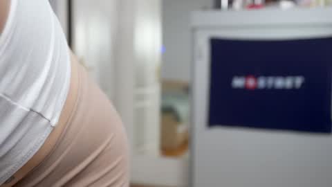 Snapshot of foxeslovefoxes chatting on 01-26-25, 02:19 CUSTOM PHOTOS AND VIDEOS - online show from 01-26-25, 02:19