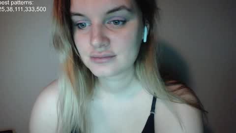 i am your baby Alien  online show from 02-23-25, 03:13