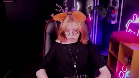 Polly online show from 06-14-26, 06:15