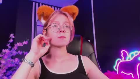 Polly online show from 07-19-26, 05:22
