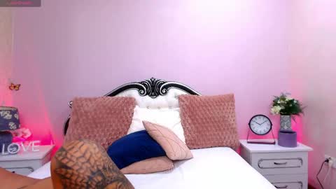 Snapshot of foxxyclarise chatting on 06-03-26, 05:18 Clarise online show from 06-03-26, 05:18