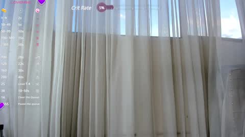 Foxy online show from 12-26-24, 10:52