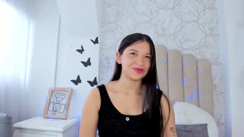 Foxy online show from 12-31-24, 06:24