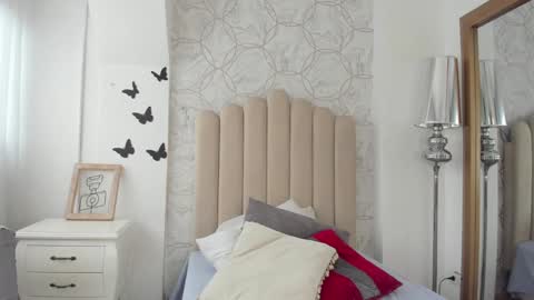 Foxy online show from 01-07-25, 07:38