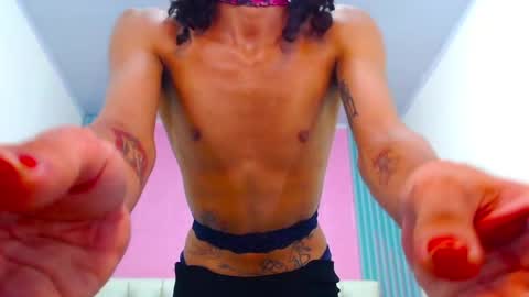 Ella online show from 01-23-25, 02:50