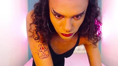 Ella online show from 02-14-25, 02:54