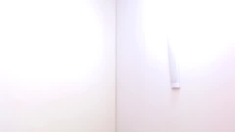 Ella online show from 02-28-25, 06:20