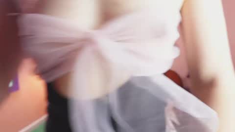 Miss Evans online show from 04-01-26, 06:05