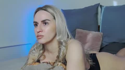 Foxy Kimmi online show from 01-16-26, 07:01