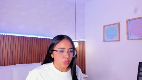 foxy_kylie online show from 10-11-25, 08:29