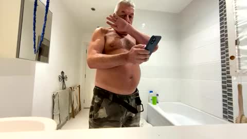 foxy_silver online show from 03-18-26, 07:39