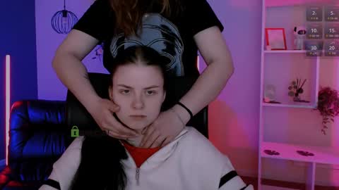 foxy_tease_ online show from 04-29-26, 07:42