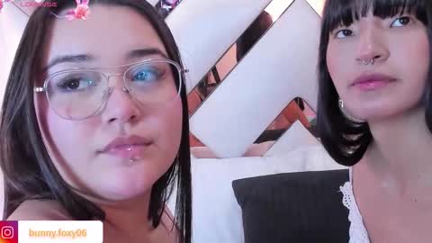 Snapshot of foxybuny chatting on 11-30-25, 04:49 FOXY AND BUNNY online show from 11-30-25, 04:49