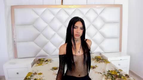 foxyhillx online show from 11-05-25, 08:53