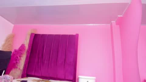 foxyhillx online show from 12-03-25, 08:29