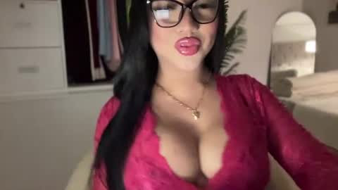 Snapshot of foxyluscious chatting on 03-04-26, 05:57 Ms Celeste Anne online show from 03-04-26, 05:57