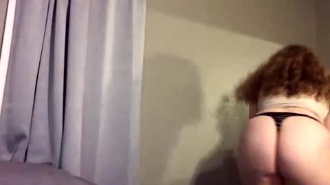 foxyred63 online show from 06-15-26, 04:47