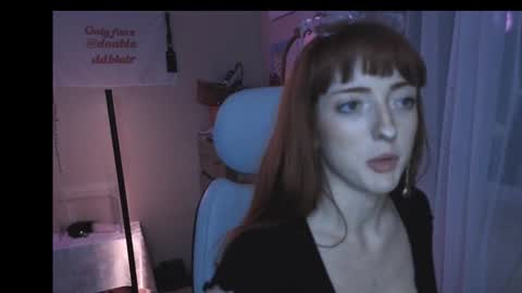 Snapshot of foxyredddd chatting on 09-20-25, 04:02 beautiful blair online show from 09-20-25, 04:02