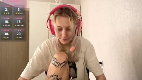 Kate online show from 11-22-25, 11:09