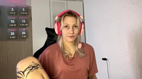 Kate online show from 11-23-25, 08:14