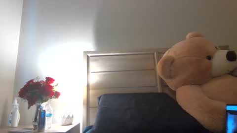 Angel online show from 04-13-26, 05:07