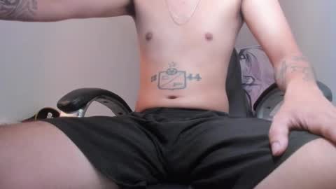 Snapshot of fran_boy_ chatting on 03-11-26, 04:18 Fran online show from 03-11-26, 04:18