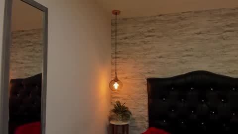          online show from 02-01-26, 02:32