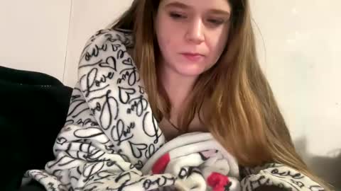 francescafey online show from 02-05-25, 08:11