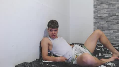 Snapshot of francesco_spank chatting on 02-24-25, 11:09 FRANCESCO online show from 02-24-25, 11:09