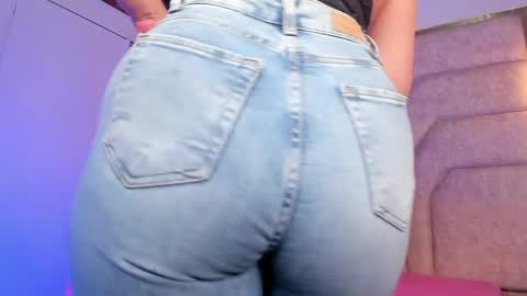 francheska121 online show from 04-22-26, 07:15