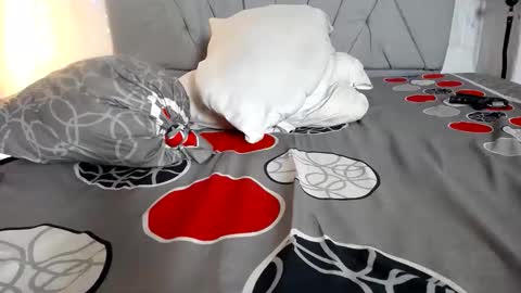 francihot4 online show from 01-17-26, 01:10