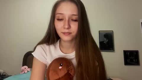 Snapshot of francinaporteus chatting on 10-06-25, 01:19 Francis online show from 10-06-25, 01:19