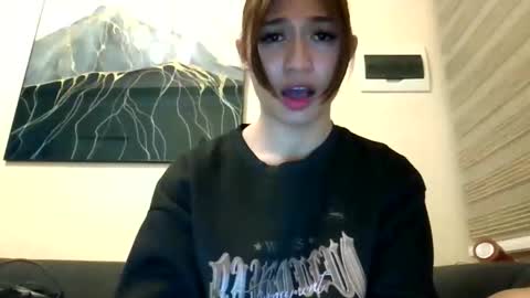 Francine online show from 01-28-25, 01:38