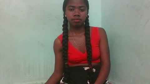 Snapshot of francinealdy chatting on 09-22-25, 08:05 francinealdy online show from 09-22-25, 08:05