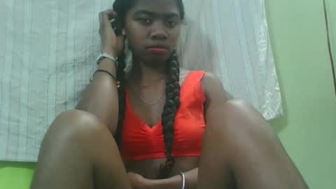 Snapshot of francinealdy chatting on 09-27-25, 07:30 francinealdy online show from 09-27-25, 07:30