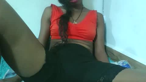 Snapshot of francinealdy chatting on 10-09-25, 07:50 francinealdy online show from 10-09-25, 07:50