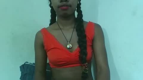 Snapshot of francinealdy chatting on 10-16-25, 06:31 francinealdy online show from 10-16-25, 06:31